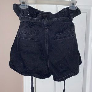 THE CUTEST paper bag shorts